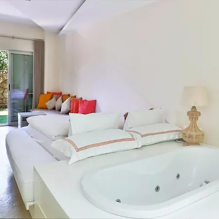 Hotel Bella Sombra 3*