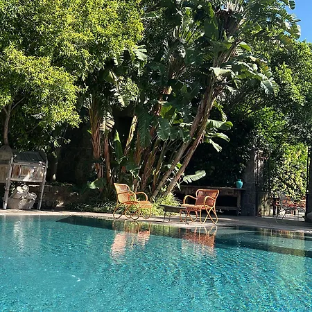 Bella Sombra Hotel